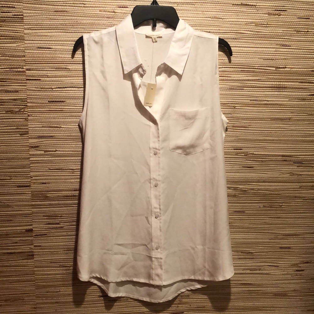 Jennifer & Grace Button Down Tank